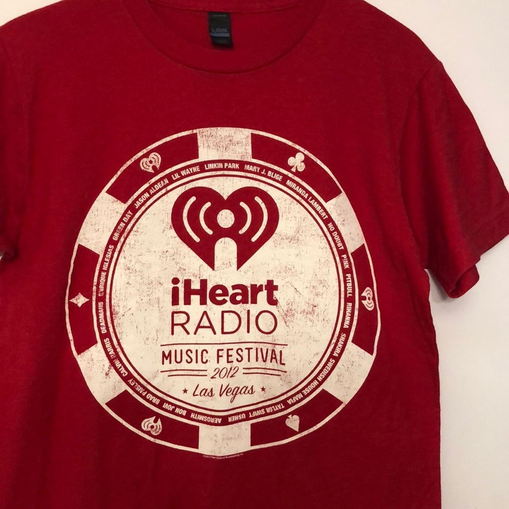 iHeart Radio 2012 Las Vegas shirt small red
